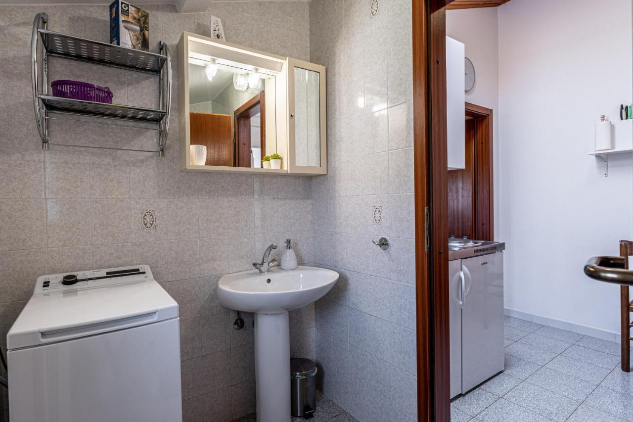 Apartmani Mirela Banjole Bagian luar foto