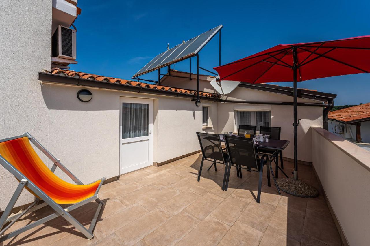 Apartmani Mirela Banjole Bagian luar foto