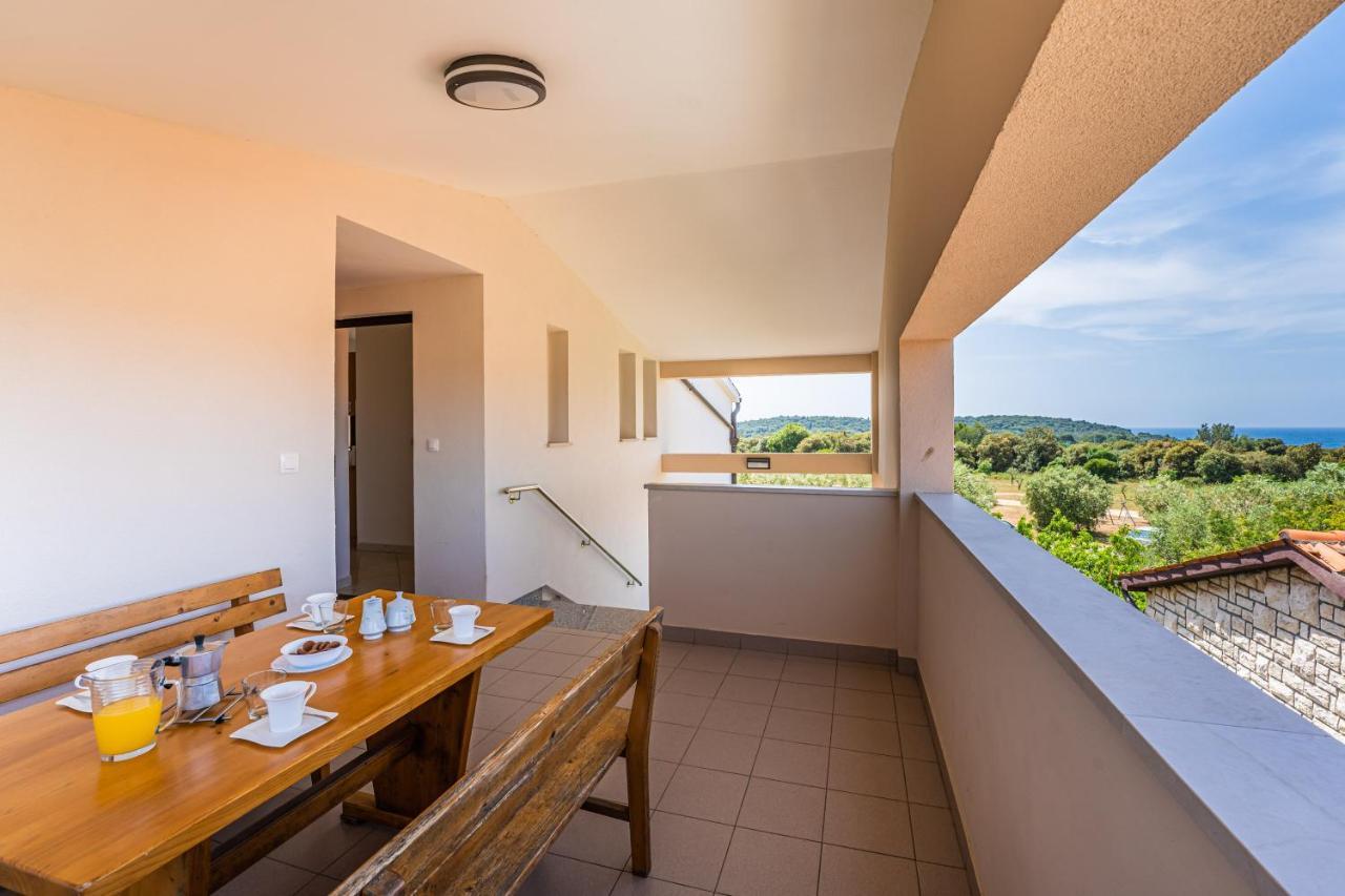 Apartmani Mirela Banjole Bagian luar foto